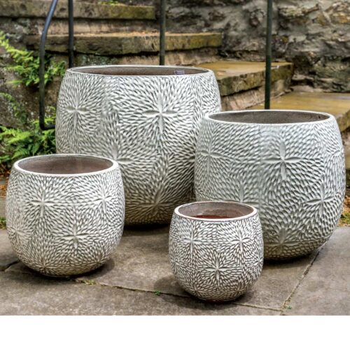 Sand Dollar Planters (terracotta In Cream Glaze)