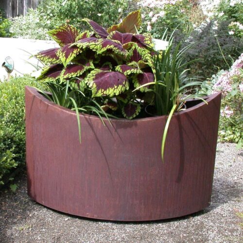 Ellipse Planter Material: Steel Finish: Natural Rust ellipse garden planter garden decor garden planters