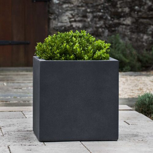 Farnley Planter (fiberglass In Lead Finish)