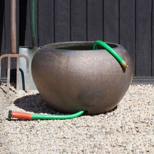 Hose Pot (terracotta In Bronze Glaze)