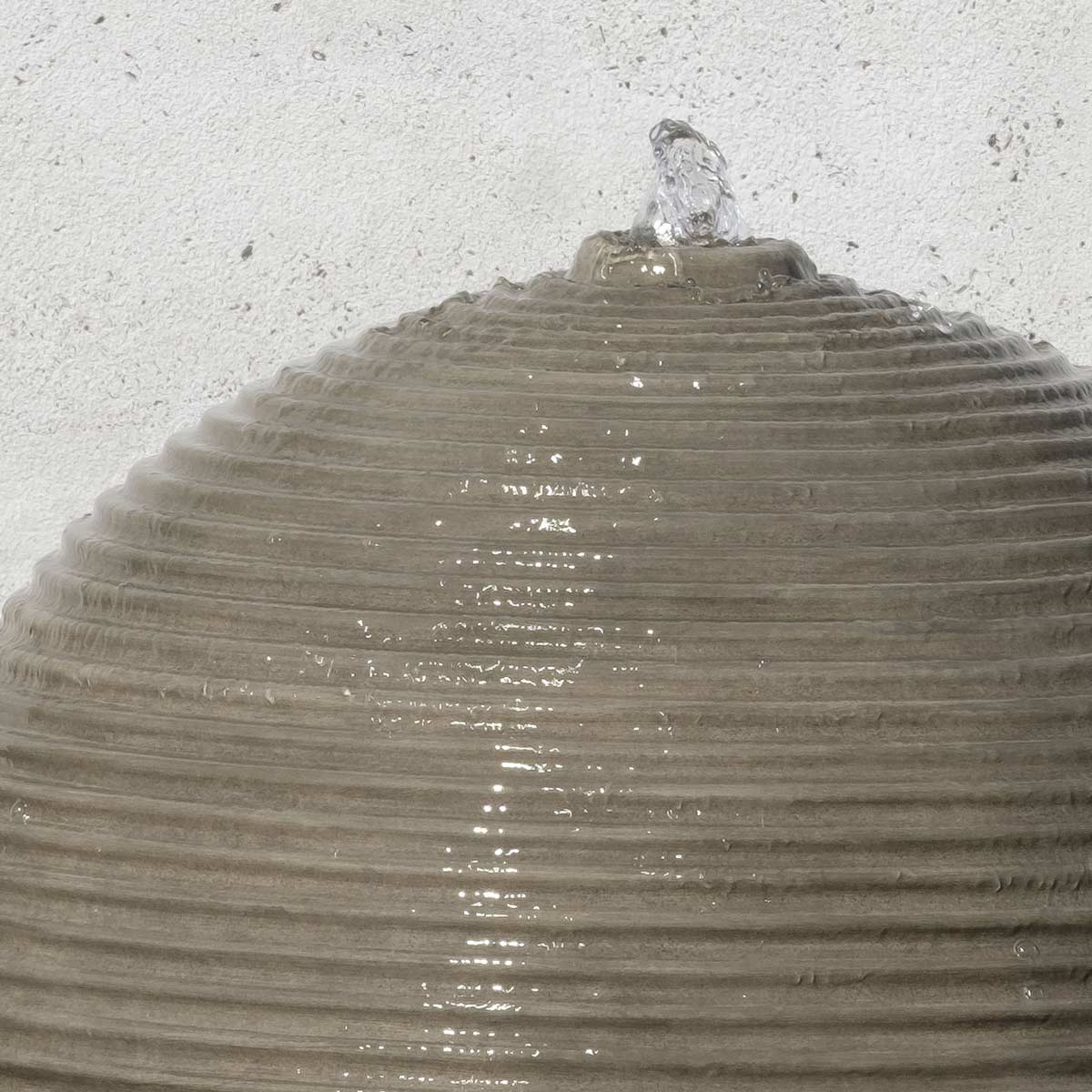 Ribbed Sphere Fountain Detail (gfrc In Greystone)